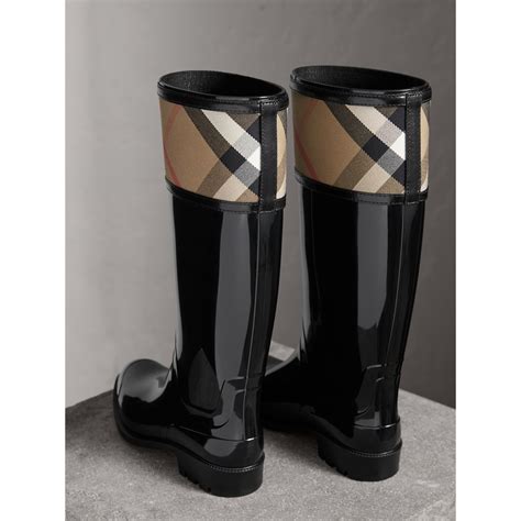 house check burberry rain boots